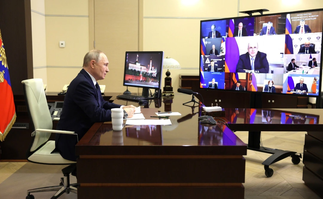 Putyin_kormanyules_2025